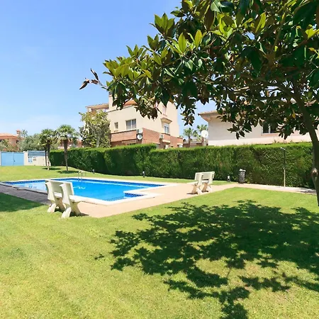 Apartamento Uhc Els Pins Family Salou